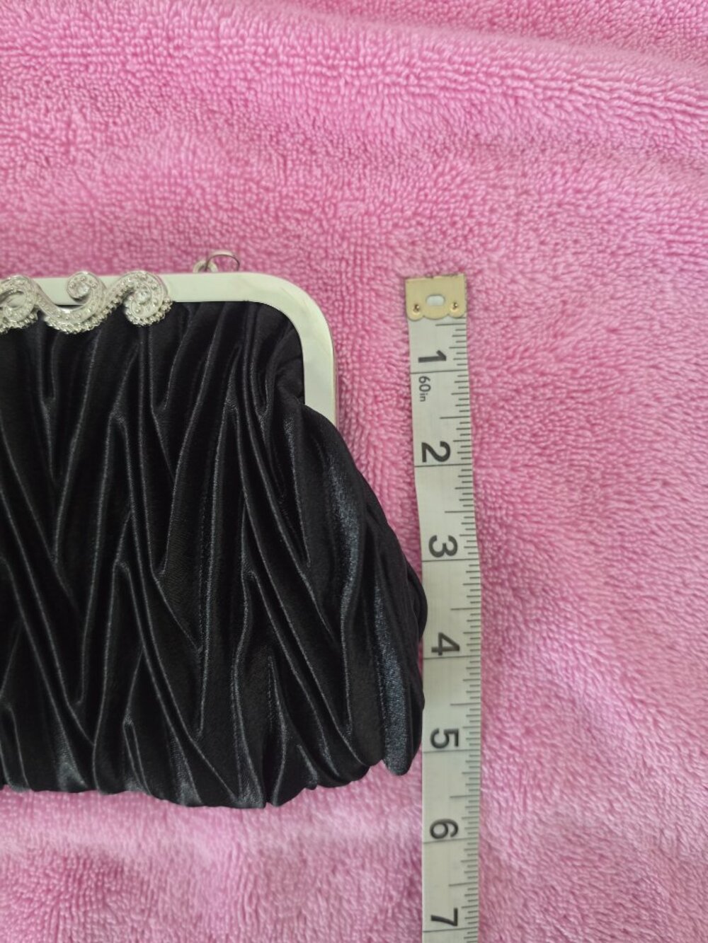 Women's Satin Pleated Evening Clutch Purse w/ Adjustable/Removable Strap - Picture 8 of 9